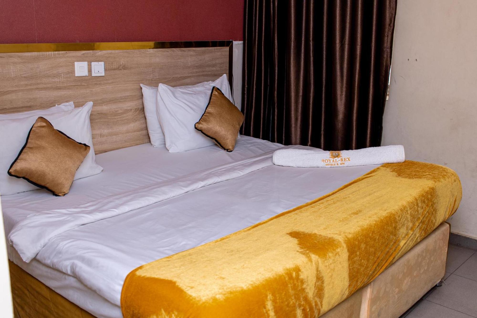 Royal Rex Hotels And Spa Lagos Eksteriør billede